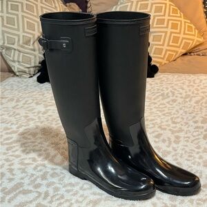 HUNTER refined tall gloss duo rain boots women size 8